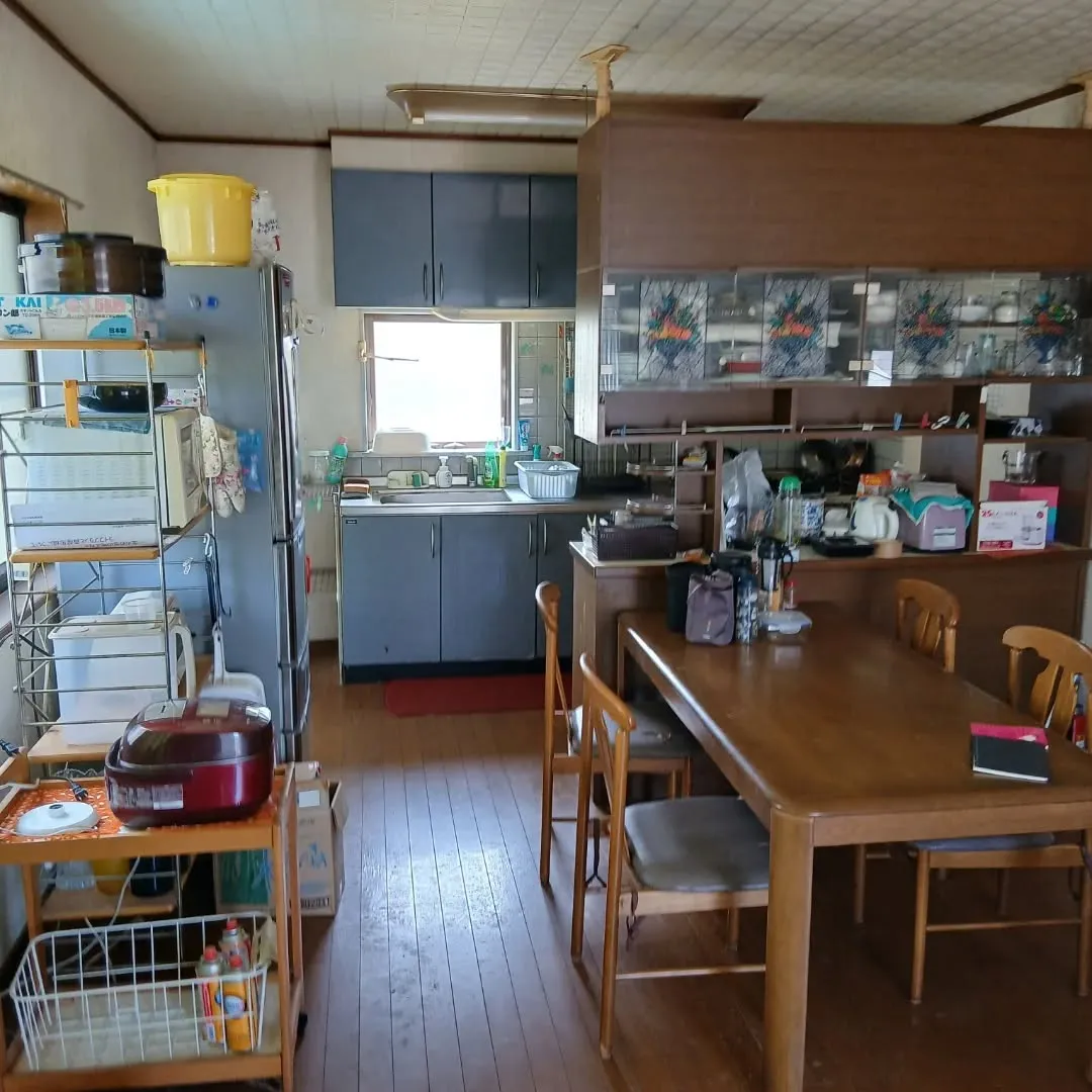 長岡市栃尾で空き家整理┃一軒家の残地物撤去作業事例